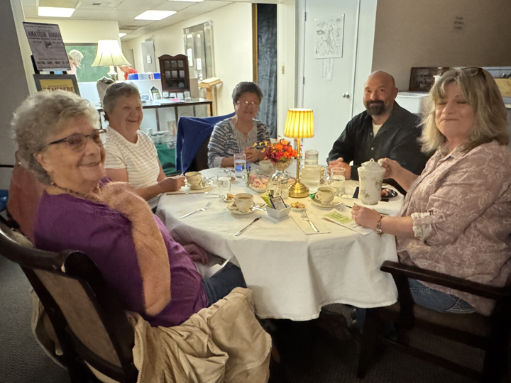 TableofGuests(resized)