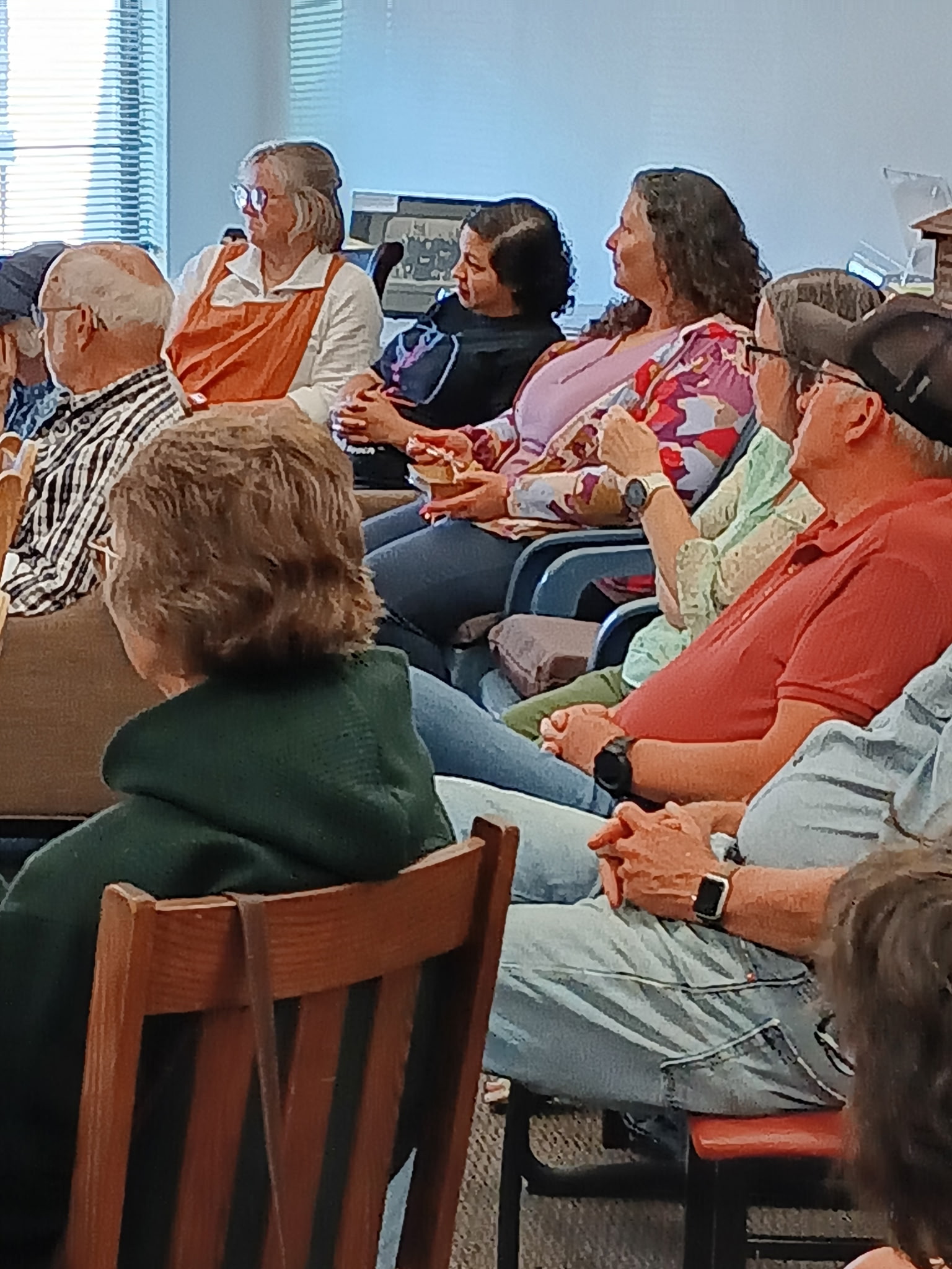AUDIENCE2